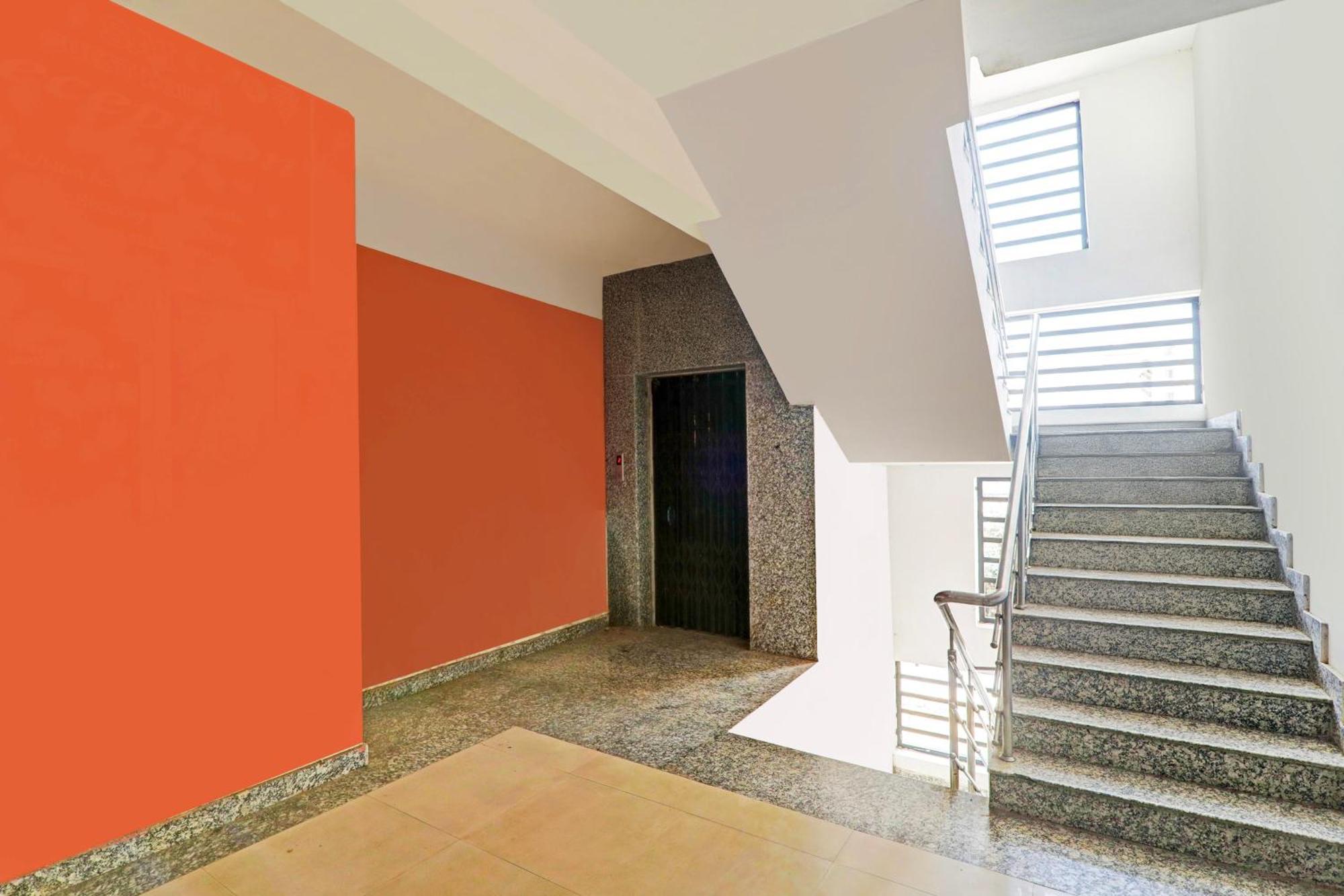 Super Hotel O Jankipuram Near Sahara State Formerly Basera Homes Hasanganj Exterior foto